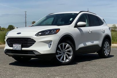 Used 2022 Ford Escape Titanium