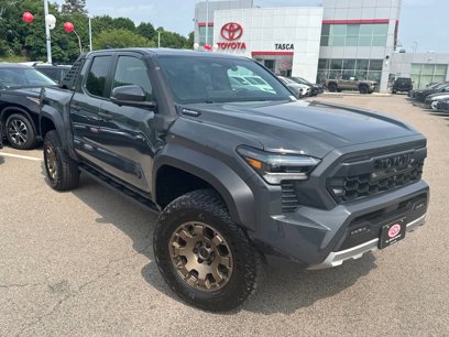 Used 2025 Toyota Tacoma Trailhunter