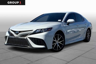 Used 2022 Toyota Camry SE
