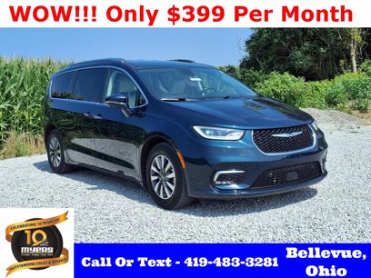 Used 2021 Chrysler Pacifica Touring-L