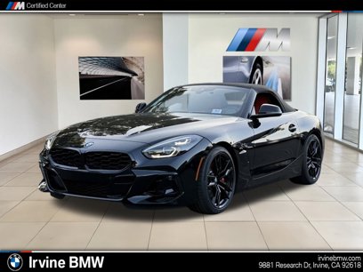 New 2025 BMW Z4 M40i w/ Premium Package