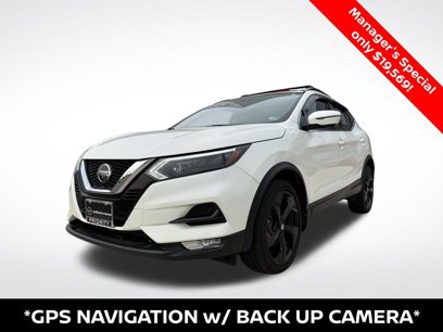 Certified 2022 Nissan Rogue Sport SL