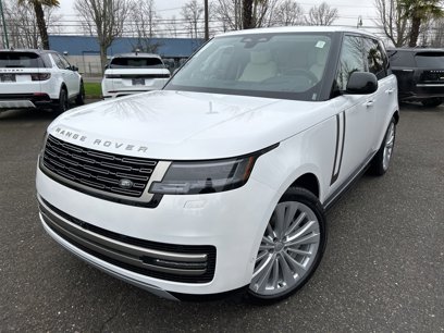 New 2025 Land Rover Range Rover SE