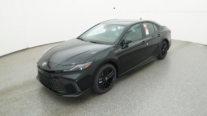New 2025 Toyota Camry SE