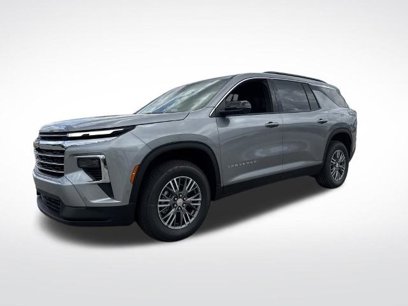 New 2025 Chevrolet Traverse LT w/ Enhanced Driving Package