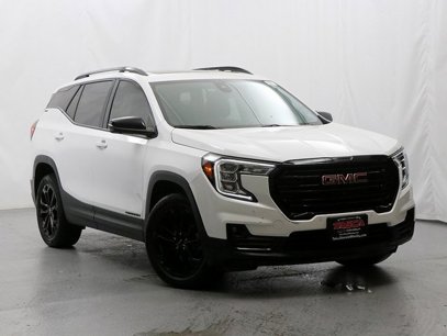 Used 2022 GMC Terrain SLT w/ Infotainment Package II