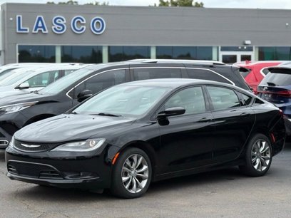 Used 2016 Chrysler 200 S w/ Comfort Group