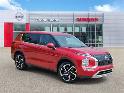 Used 2023 Mitsubishi Outlander SE Black Edition