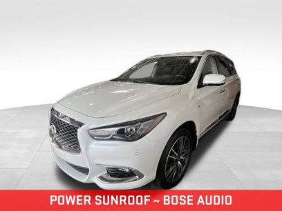 Used 2019 INFINITI QX60 Luxe w/ Essential Package