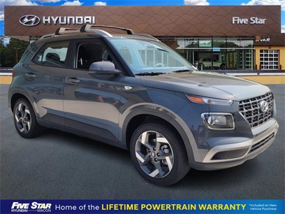 New 2025 Hyundai Venue SEL