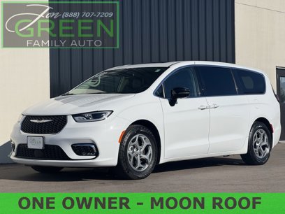 Used 2024 Chrysler Pacifica Limited