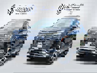New 2025 Volkswagen Tiguan SE