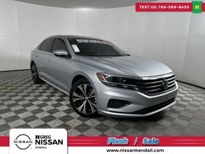 Used 2021 Volkswagen Passat 2.0T SE
