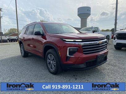 New 2025 Chevrolet Traverse LT