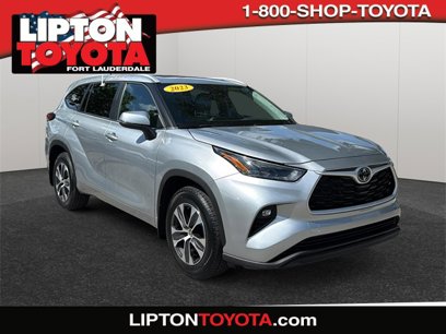 Used 2023 Toyota Highlander XLE