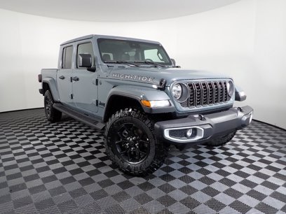 New 2025 Jeep Gladiator Sport