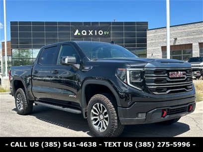 Used 2022 GMC Sierra 1500 AT4 w/ AT4 Preferred Package