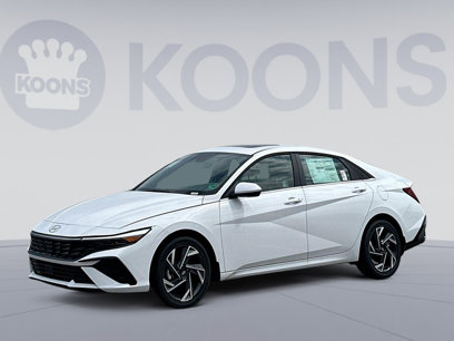 New 2025 Hyundai Elantra SEL