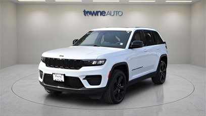 Used 2022 Jeep Grand Cherokee Altitude