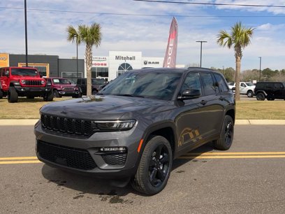New 2025 Jeep Grand Cherokee Limited w/ Black Appearance Package