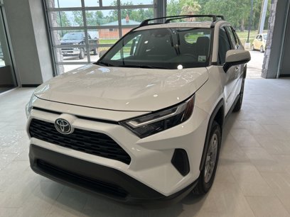 New 2025 Toyota RAV4 XLE w/ Convenience Package
