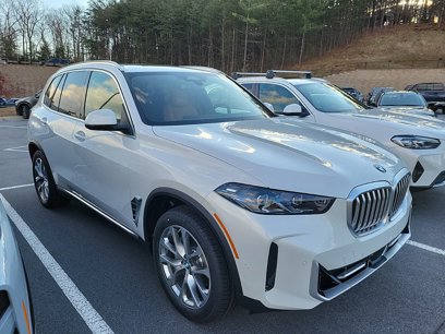 New 2025 BMW X5 xDrive40i w/ Premium Package