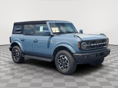 New 2025 Ford Bronco Outer Banks
