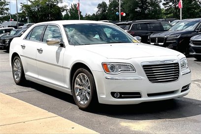 Used 2014 Chrysler 300 w/ Driver Convenience Group