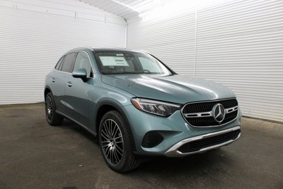 New 2025 Mercedes-Benz GLC 300