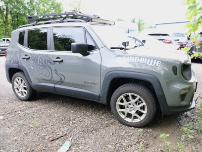 Used 2022 Jeep Renegade Latitude w/ Convenience Group