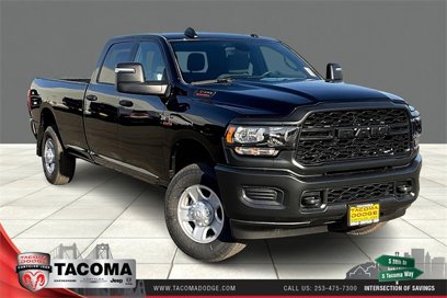 New 2024 RAM 3500 Tradesman w/ Convenience Group
