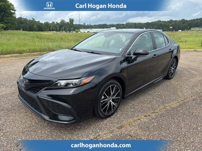 Used 2024 Toyota Camry SE