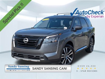 Used 2024 Nissan Pathfinder Platinum w/ Black Appearance Package