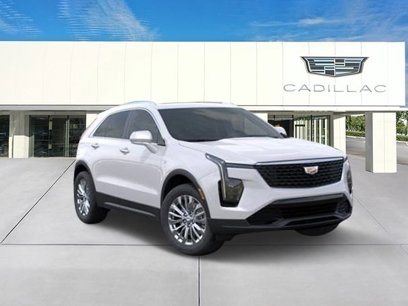 New 2024 Cadillac XT4 Luxury w/ Cold Weather Package