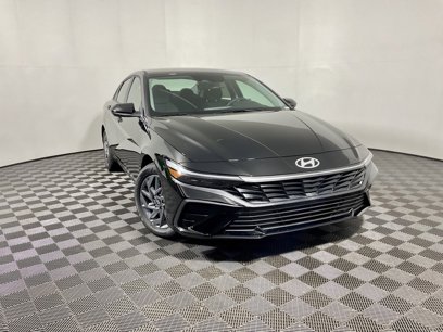 New 2025 Hyundai Elantra Blue