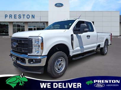 New 2025 Ford F250 XL w/ XL Chrome Package