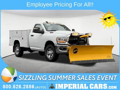 New 2024 RAM 2500 Tradesman w/ Chrome Appearance Group