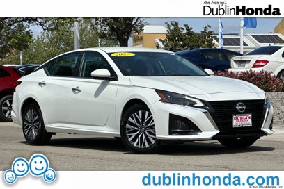Used 2023 Nissan Altima 2.5 SV