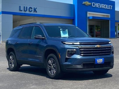 Certified 2025 Chevrolet Traverse LT