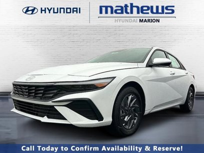 New 2025 Hyundai Elantra Blue