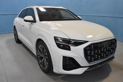 New 2025 Audi Q8 Premium Plus