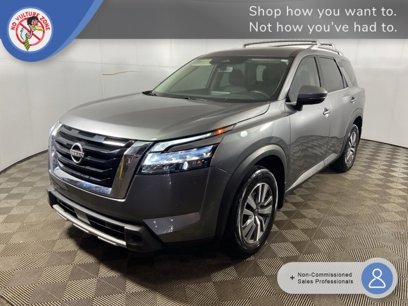 Used 2023 Nissan Pathfinder SL