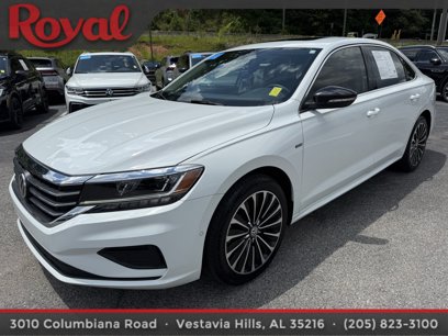 Certified 2022 Volkswagen Passat 2.0T