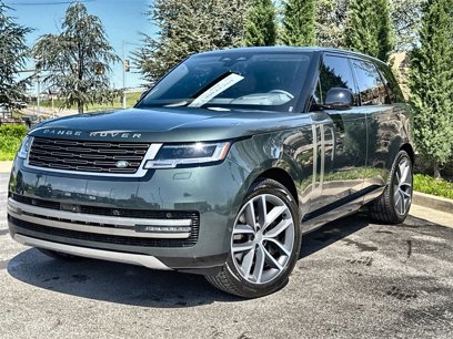 New 2025 Land Rover Range Rover SE