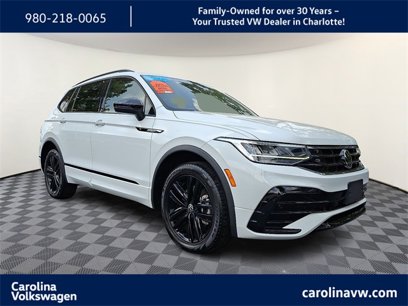 Certified 2022 Volkswagen Tiguan SE R-Line