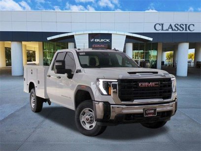 New 2024 GMC Sierra 2500 Pro w/ Fleet Convenience Package