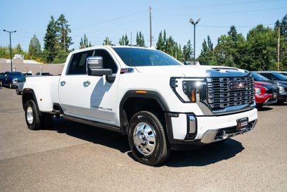 Used 2025 GMC Sierra 3500 Denali w/ Denali Reserve Package
