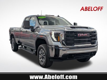 Used 2025 GMC Sierra 3500 Pro w/ LPO, GMC Protection Package