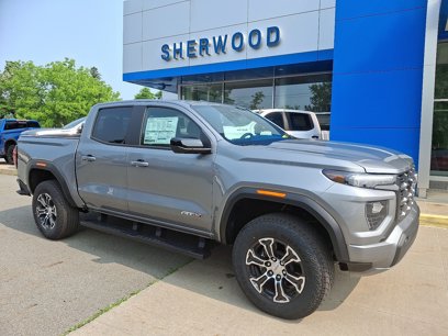 New 2025 GMC Canyon AT4