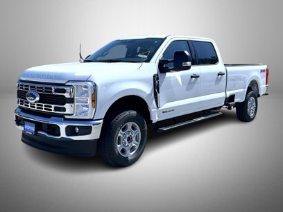 New 2025 Ford F350 XLT